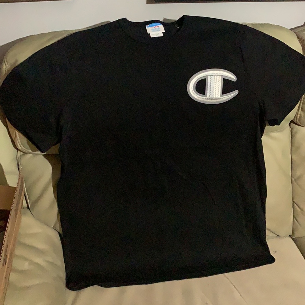 Champion heritage black T-Shirt Size XL NWT